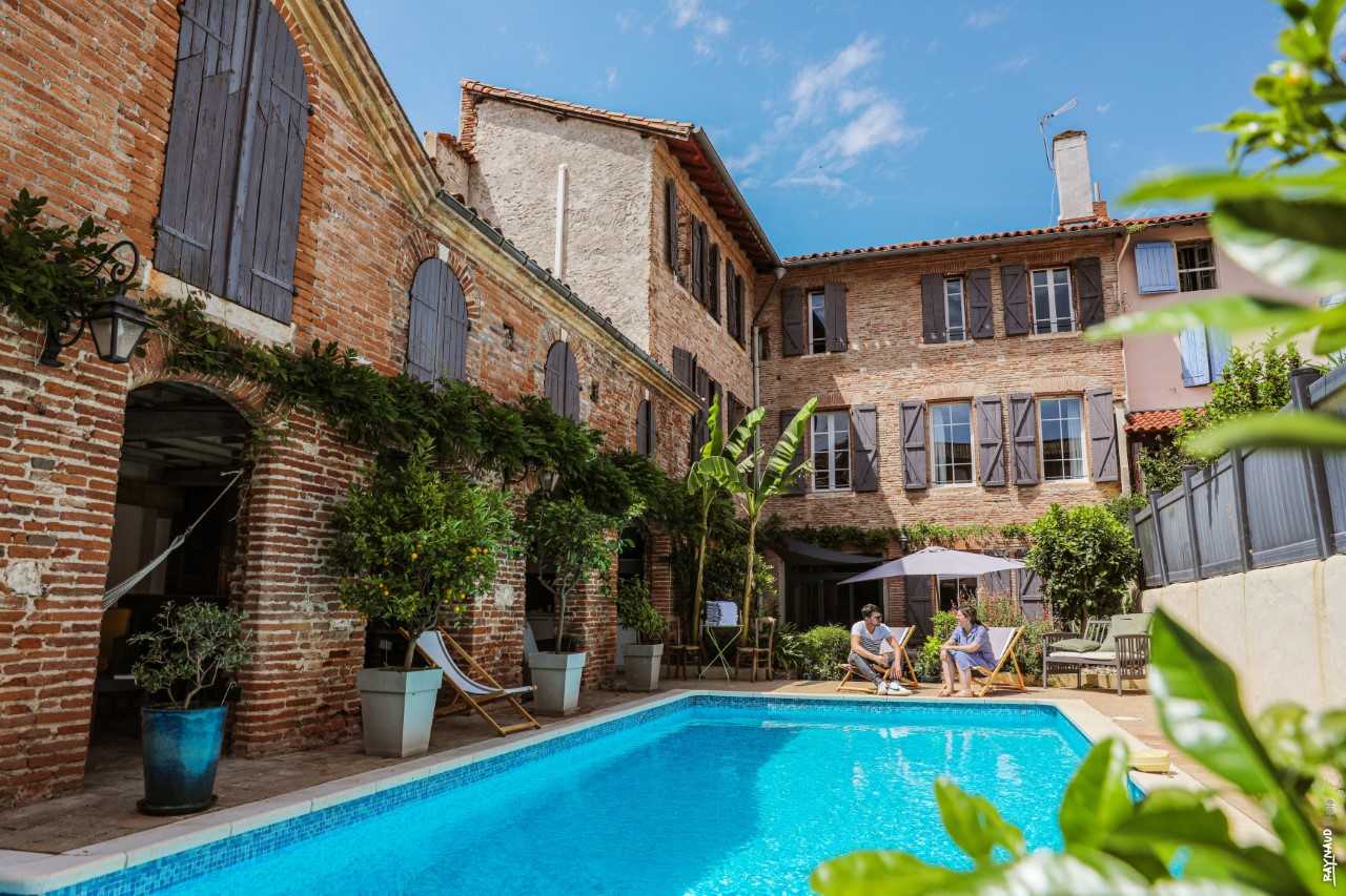 Balade à Castelnau de Montmiral & découverte des vins de Gaillac + offre privilège de l'Hôtel Particulier DELGA